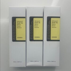 3 COSRX Advanced Snail 96 Mucin Power Essence